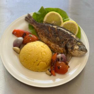 Dorada la gratar cu legume (Calibru 300-400gr)
